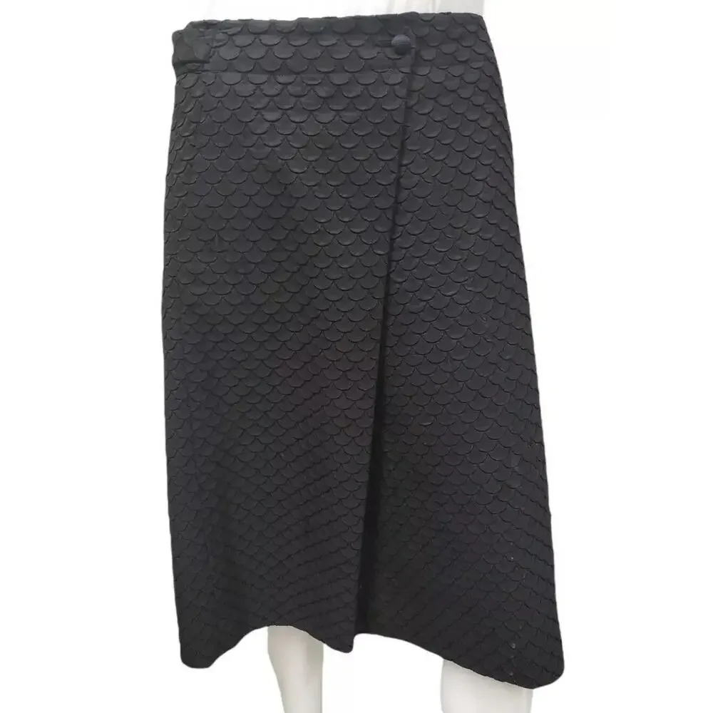 GIORGIO ARMANI Womens Black Knee Length Straight Skirt Scalloped Size 42 US 6 - Picture 1 of 7